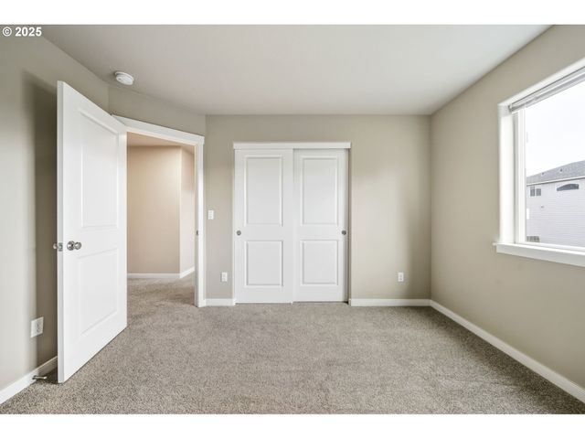 10702 Ne 107TH Way, Vancouver, WA 98662