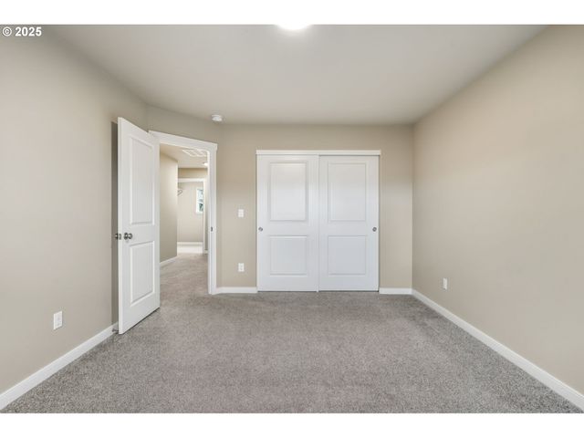 10702 Ne 107TH Way, Vancouver, WA 98662