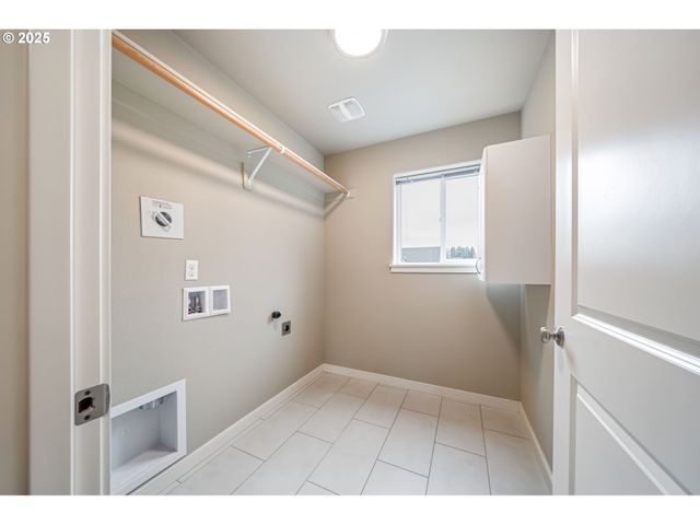 10702 Ne 107TH Way, Vancouver, WA 98662