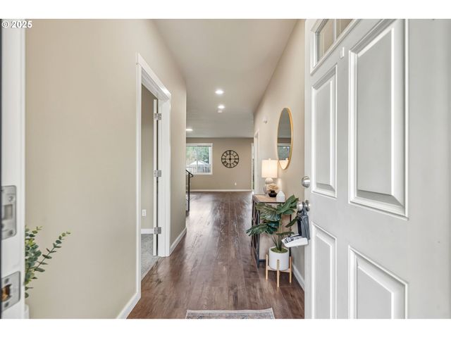 10702 Ne 107TH Way, Vancouver, WA 98662