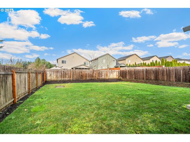 10702 Ne 107TH Way, Vancouver, WA 98662