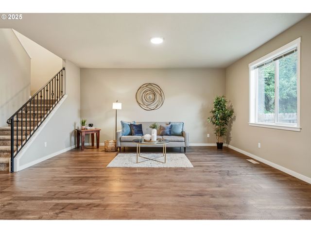 10702 Ne 107TH Way, Vancouver, WA 98662