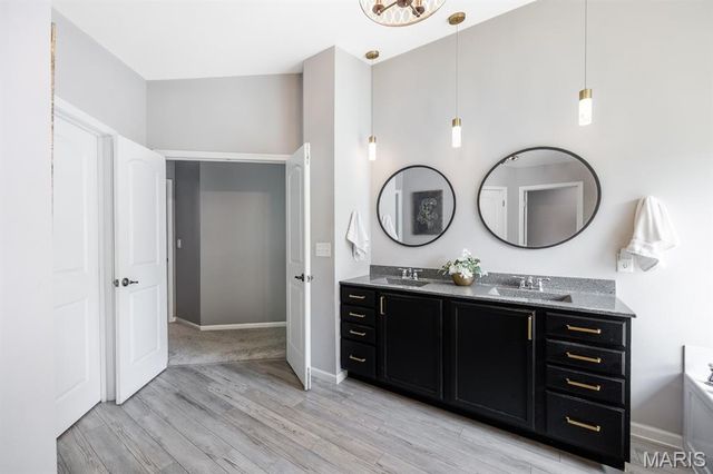 1444 Victoria Square Court, O'fallon, IL 62269