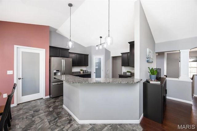 1444 Victoria Square Court, O'fallon, IL 62269