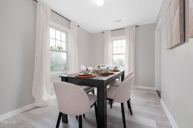 114 East Park Drive, Kingsport, TN 37660