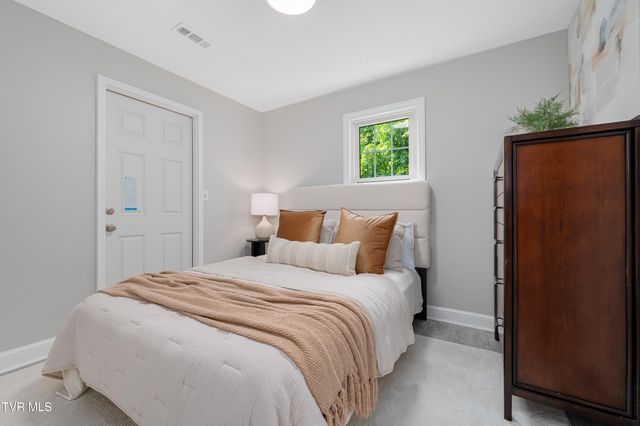 114 East Park Drive, Kingsport, TN 37660