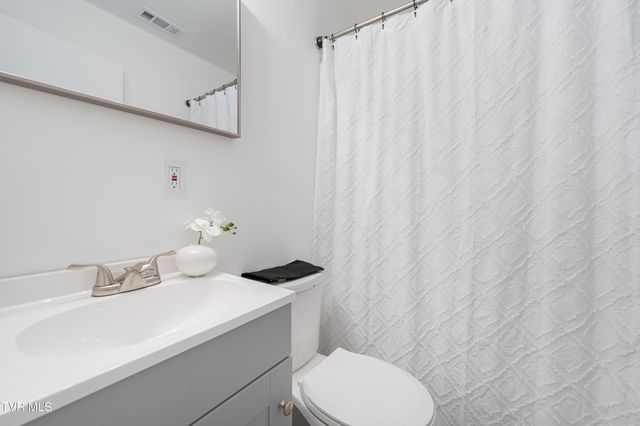 114 East Park Drive, Kingsport, TN 37660