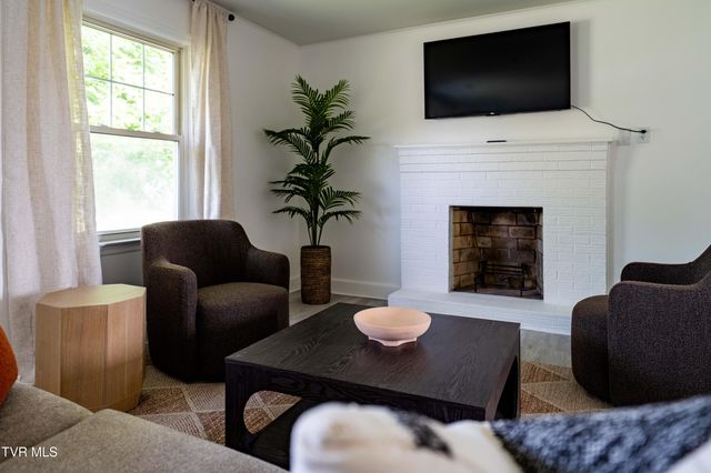 114 East Park Drive, Kingsport, TN 37660