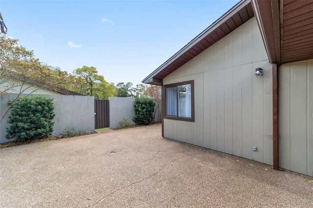 3616 NE 17TH LANE, Ocala, FL 34470