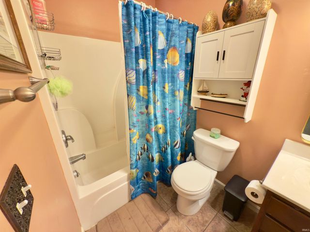 3323 Crater Drive, Evansville, IN 47725