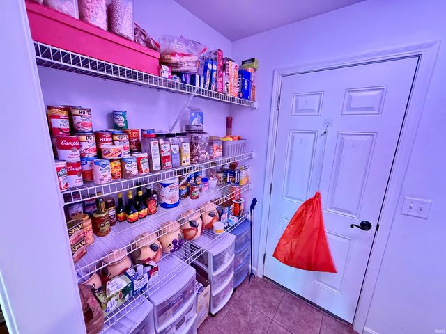 3323 Crater Drive, Evansville, IN 47725