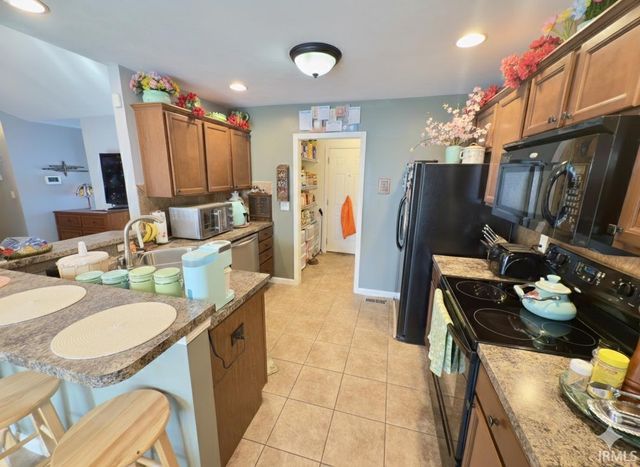 3323 Crater Drive, Evansville, IN 47725