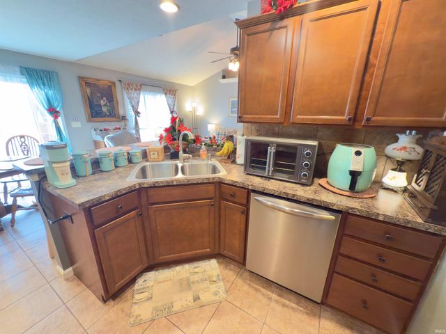 3323 Crater Drive, Evansville, IN 47725