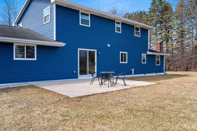 1490 FERNANDO DRIVE, De Pere, WI 54115