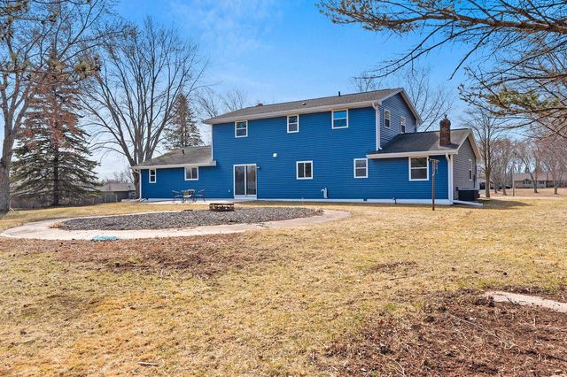1490 FERNANDO DRIVE, De Pere, WI 54115