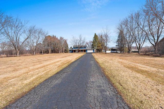 1490 FERNANDO DRIVE, De Pere, WI 54115