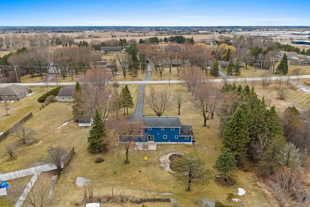 1490 FERNANDO DRIVE, De Pere, WI 54115