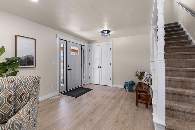1490 FERNANDO DRIVE, De Pere, WI 54115