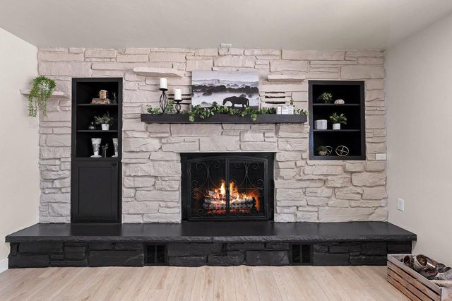 1490 FERNANDO DRIVE, De Pere, WI 54115