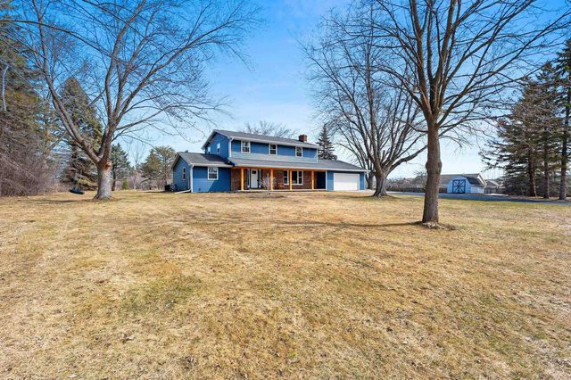1490 FERNANDO DRIVE, De Pere, WI 54115
