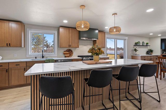 1490 FERNANDO DRIVE, De Pere, WI 54115
