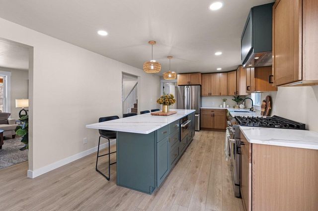 1490 FERNANDO DRIVE, De Pere, WI 54115