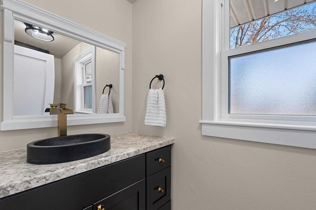 1490 FERNANDO DRIVE, De Pere, WI 54115
