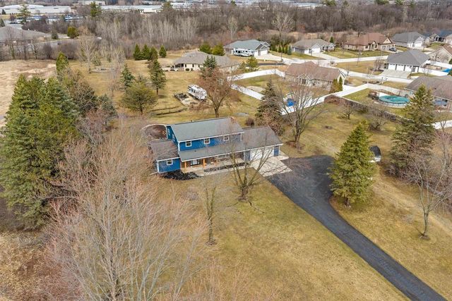 1490 FERNANDO DRIVE, De Pere, WI 54115