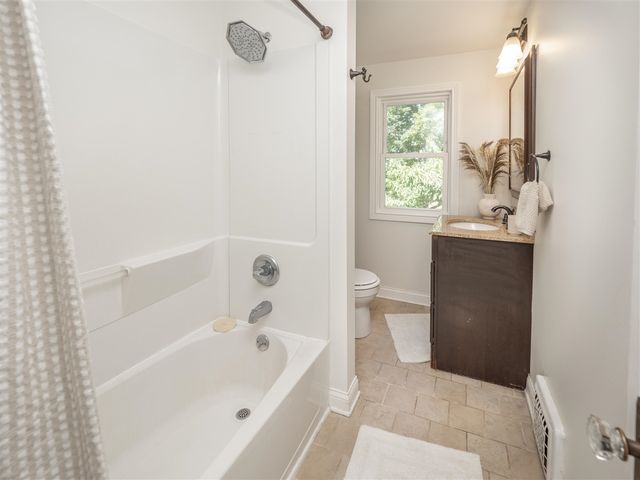 6779 E Mn Avenue, Kalamazoo, MI 49048