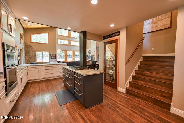 1147 Autumn Hills Road, Gardnerville, NV 89460