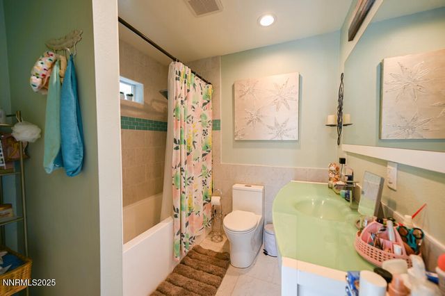1147 Autumn Hills Road, Gardnerville, NV 89460