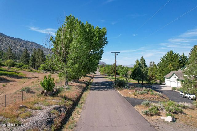 1147 Autumn Hills Road, Gardnerville, NV 89460