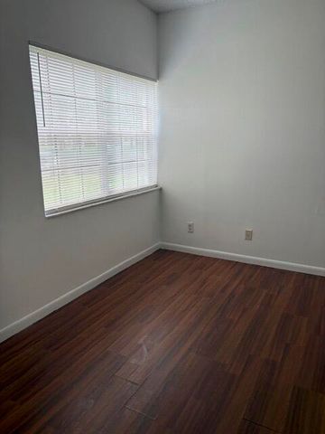 800 Cypress Park Way Unit I1, Pompano Beach, FL 33064