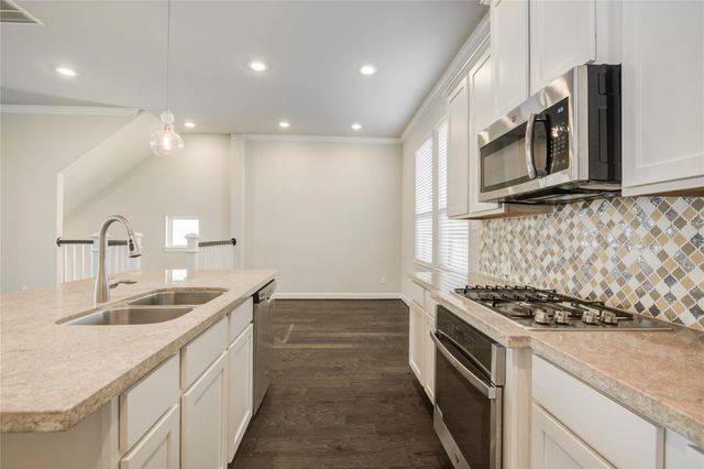 9624 Cambridge Manor Lane, Houston, TX 77045