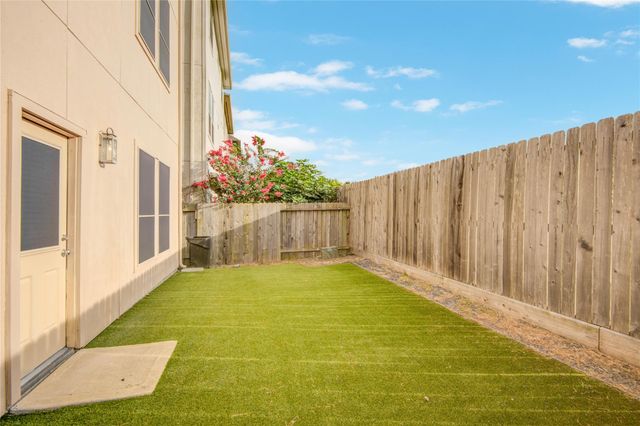 9624 Cambridge Manor Lane, Houston, TX 77045