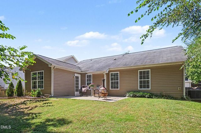 1517 Dexter Ridge Drive, Holly Springs, NC 27540