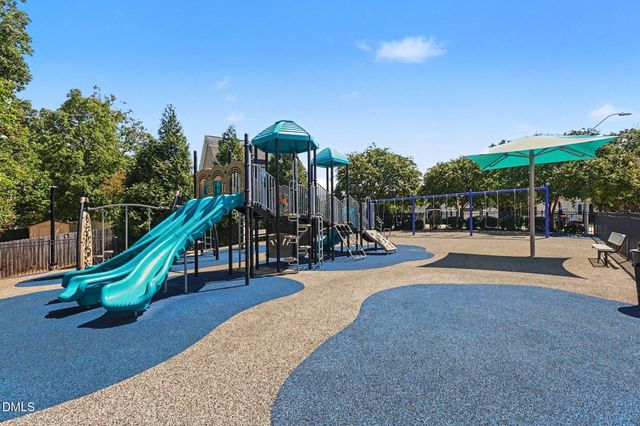 1517 Dexter Ridge Drive, Holly Springs, NC 27540