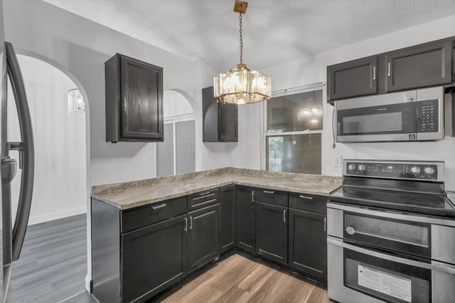 1644 Westmeadow Drive, Columbus, OH 43223