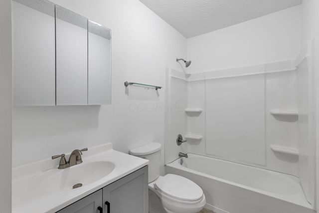 1644 Westmeadow Drive, Columbus, OH 43223
