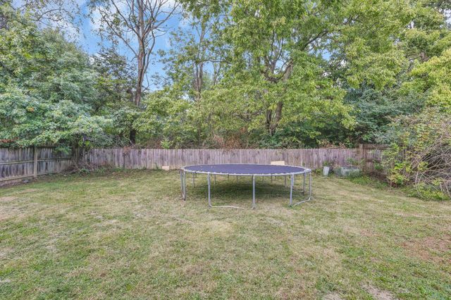 1644 Westmeadow Drive, Columbus, OH 43223