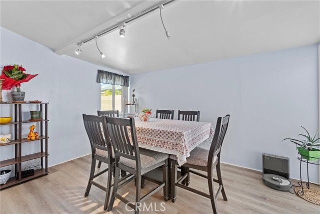 541 Shasta, Hemet, CA 92543