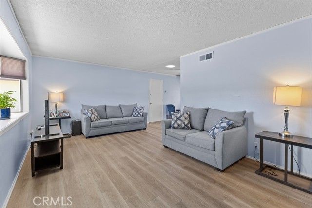 541 Shasta, Hemet, CA 92543