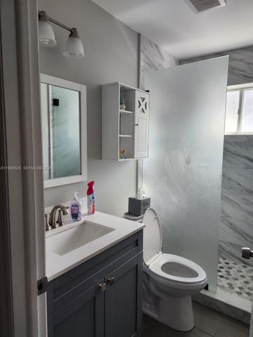 14330 SW 179th Ln, Miami, FL 33177