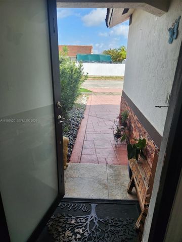 14330 SW 179th Ln, Miami, FL 33177