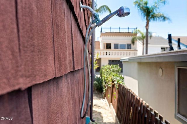 253 Melrose Drive, Oxnard, CA 93035