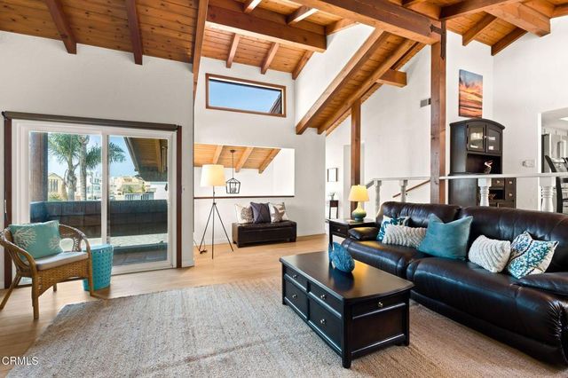 253 Melrose Drive, Oxnard, CA 93035