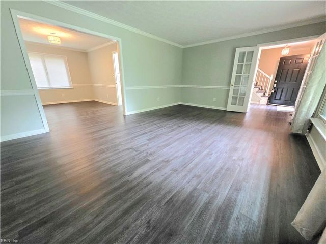 415 Rosewood LN, Yorktown, VA 23692