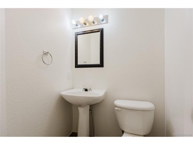 6413 Rockville Dr, Colorado Springs, CO 80923