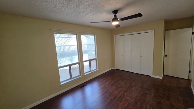 211 Pine knot, Fairfield Bay, AR 72088