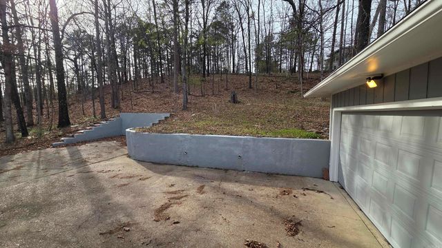 211 Pine knot, Fairfield Bay, AR 72088